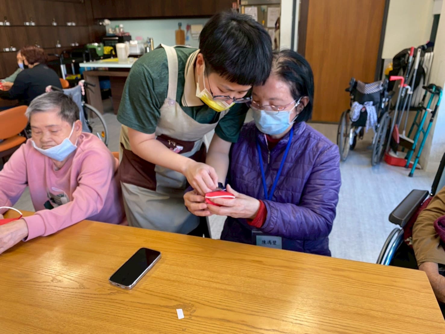 長照不是「盡力」就好，而是需要策略。當照顧進入深水區，家屬最需要的不是雞湯，而是能解決衝突、降低內耗的實戰技巧。