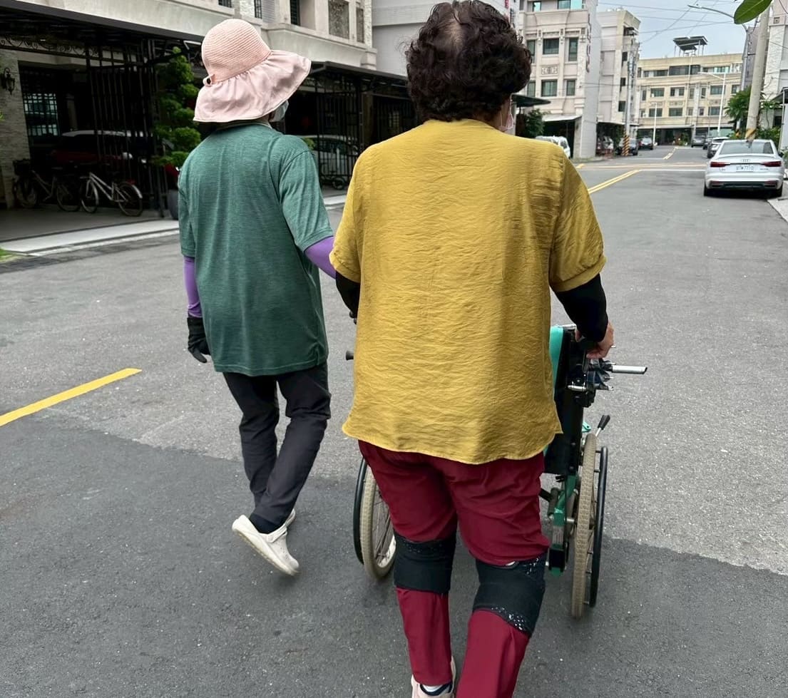 居家照護費用常見 QA：家屬最關心的 5 大疑問