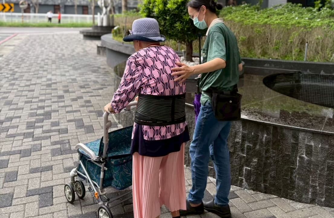 讓博正成為您的神隊友，居家長照不再是一場硬仗！