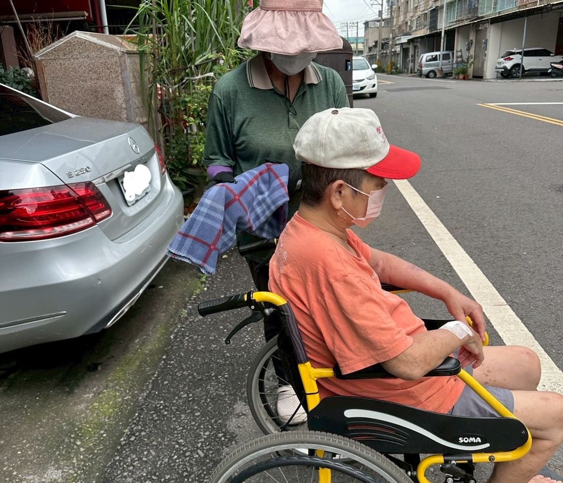 我家適合「居家長照」嗎？1分鐘情境自我速查
